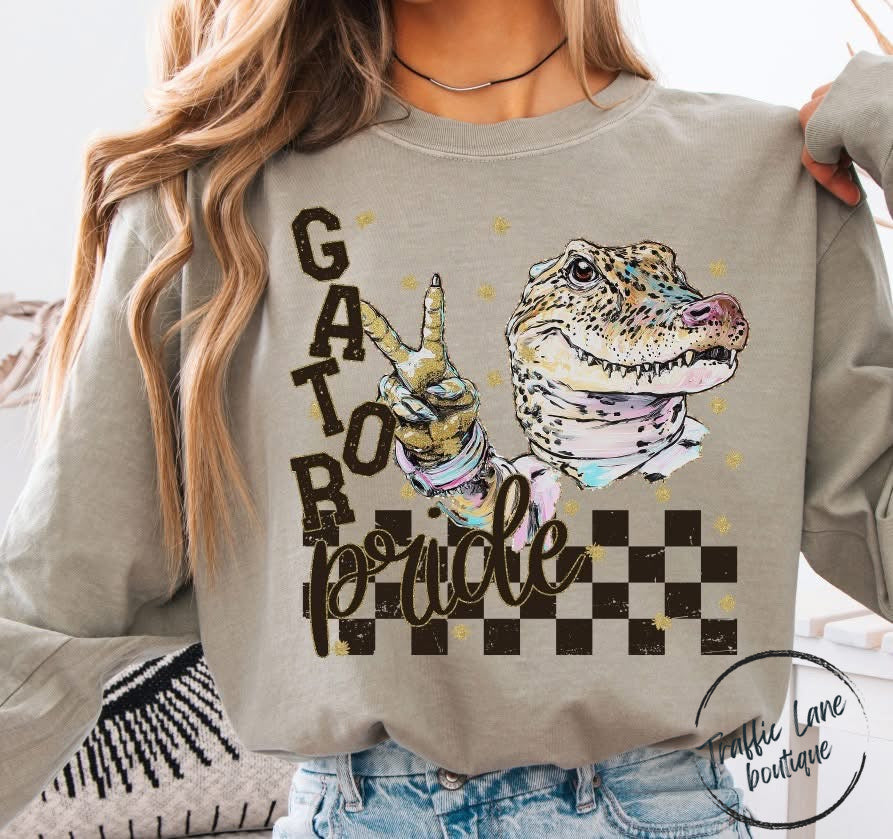 Grunge Mascots Gator Pride Shirt