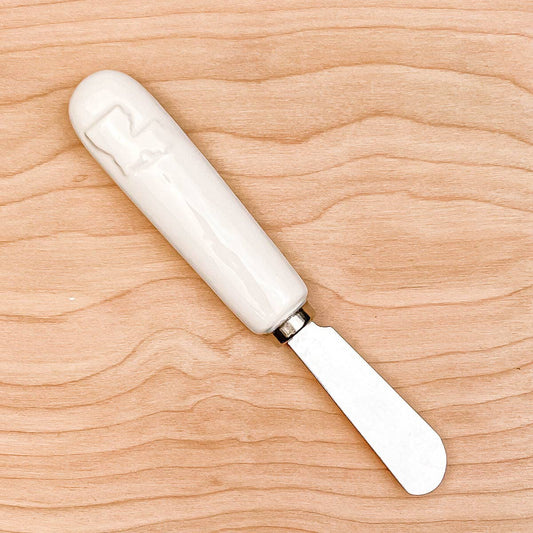 Louisiana Embossed Spreader   White   4"
